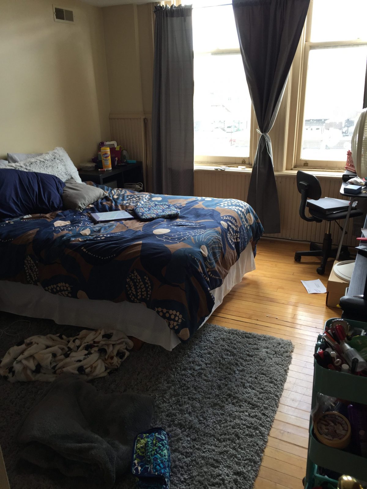 135 Lafayette 7 4 bed / 2 bath lofted apartment downtown Winona