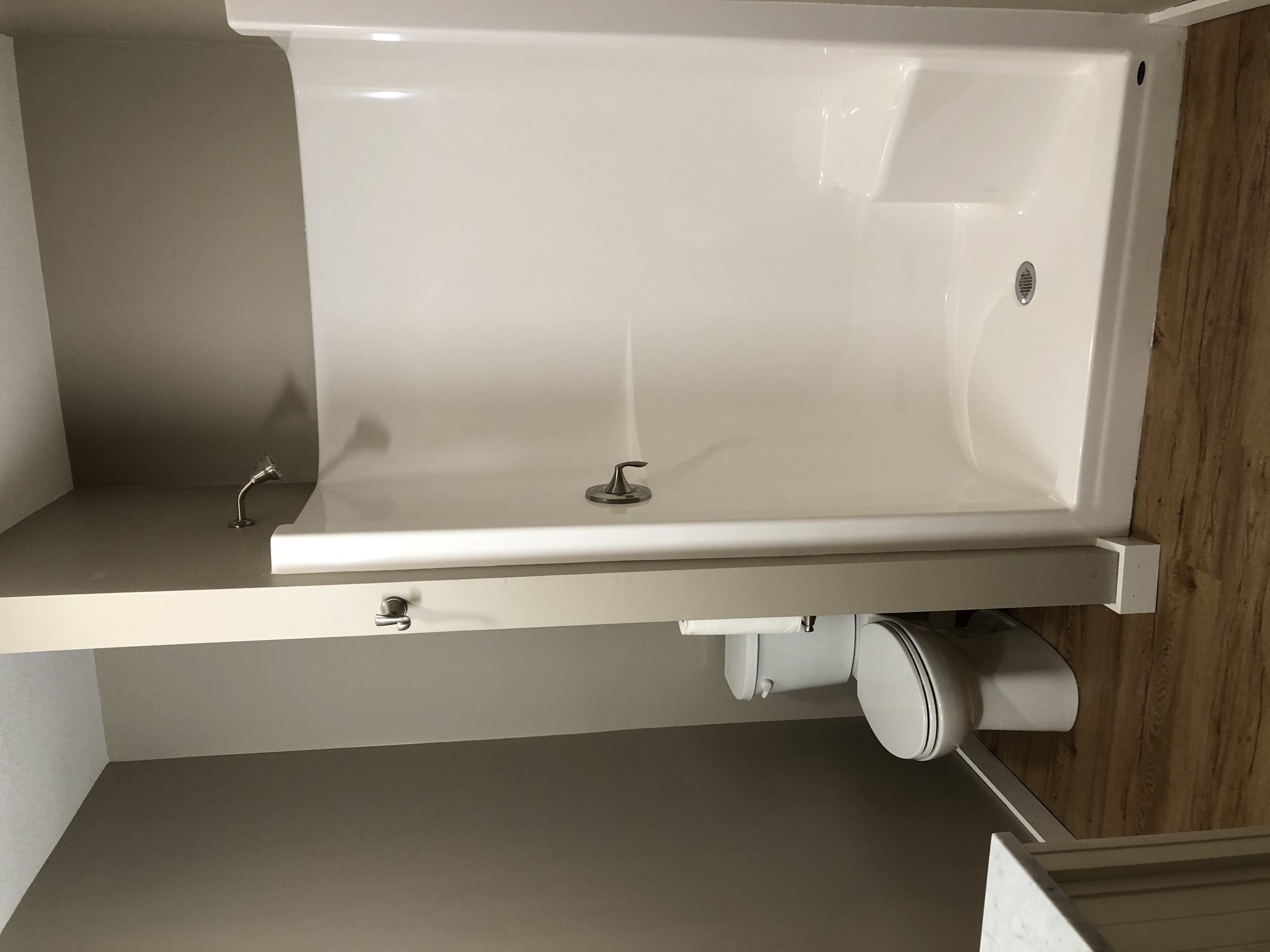 201 E 3rd street 4 Off Campus Student Housing Near Winona State